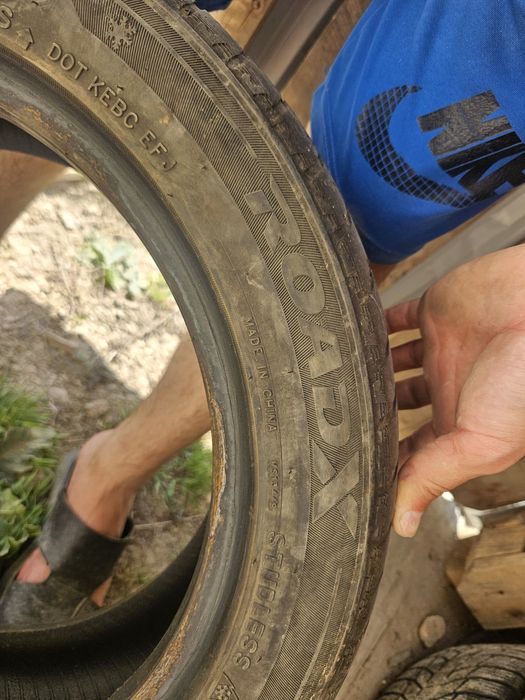 Продам покрышка 2штук 16000тг