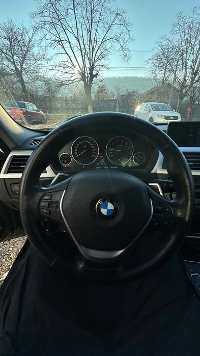 Vând BMW Seria 3 F30 320i
