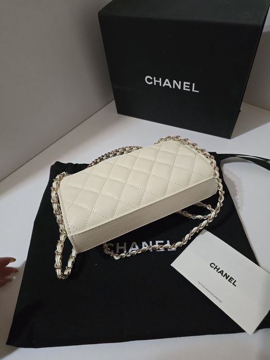 Налична чанта Chanel Kelly 23p