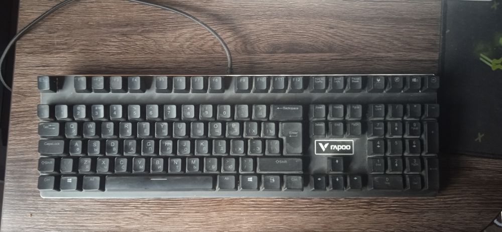 Продаю новую клавиатуру Rapoo V700RGB