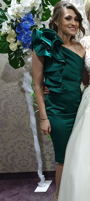 Vand rochie de seara