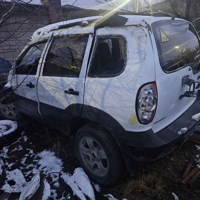 Шевроле нива разбор