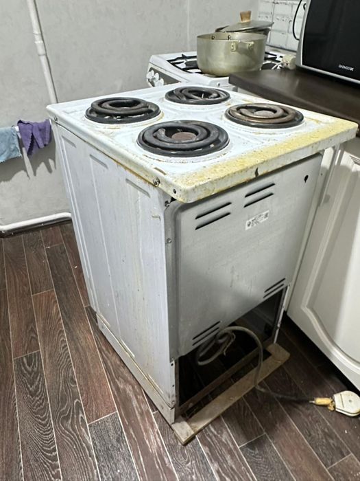 Продам Электроплиту «МЕЧТА» полностью в рабочем состояний