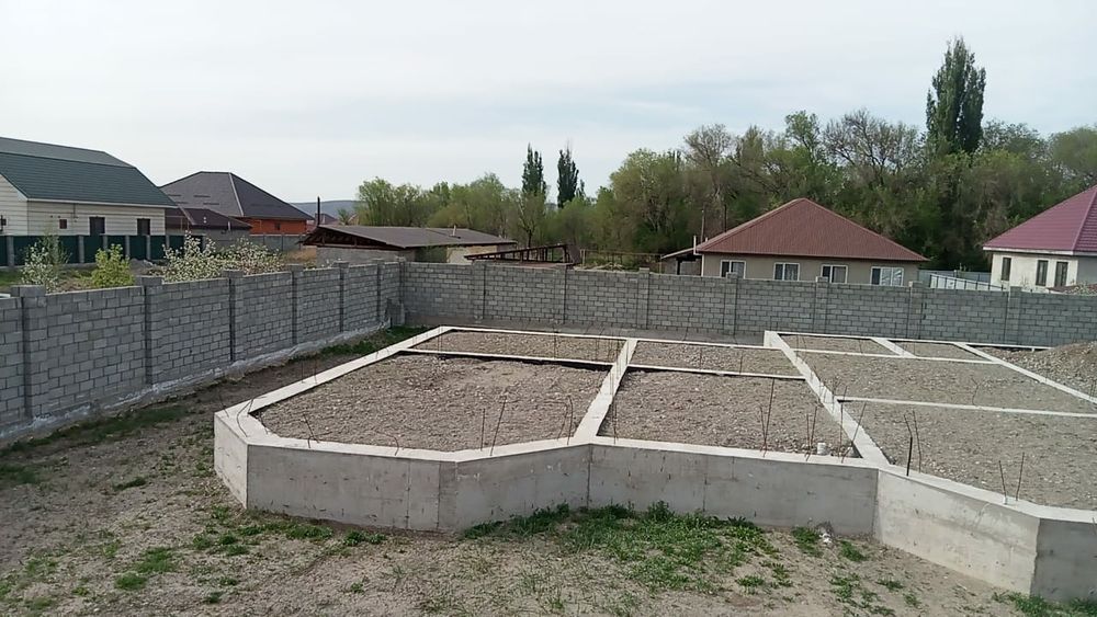 Монолит регель Колана