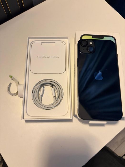 Продам IPHONE 14 Plus.