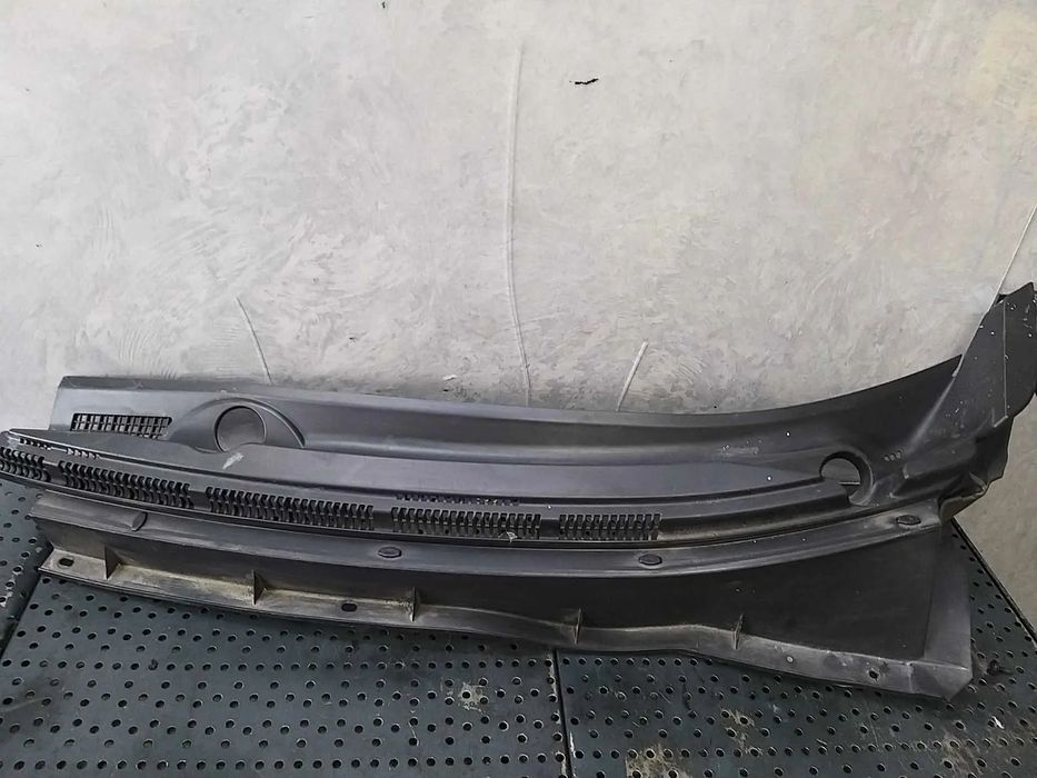 Grila stergator parbriz stanga mitsubishi asx 7405a435