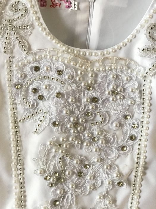 Бальное белое платье для девочки 6-10 лет