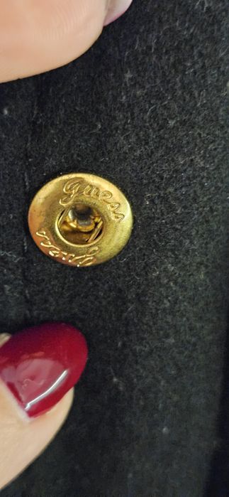 Дамско палто guess