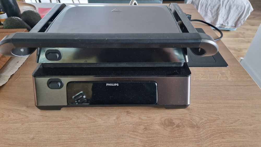 Gratar electric Philips seria 7000