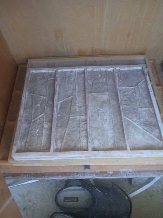 Dekorativ panel qolip