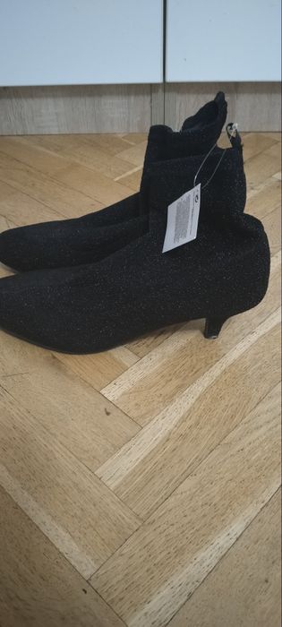 Ghete dama din material textil negru cu puțin sclipici, 38