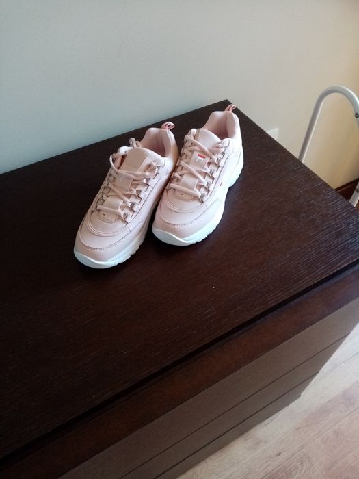 Маратонки Filа нови