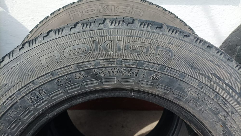 Продам шины б/у хорошего состояния