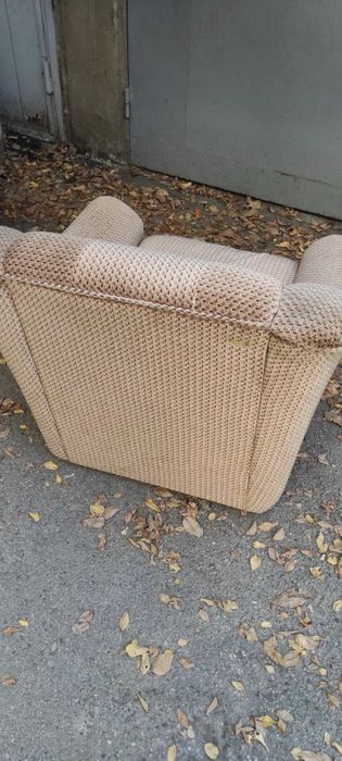 Кресло отдам даром, 2шт