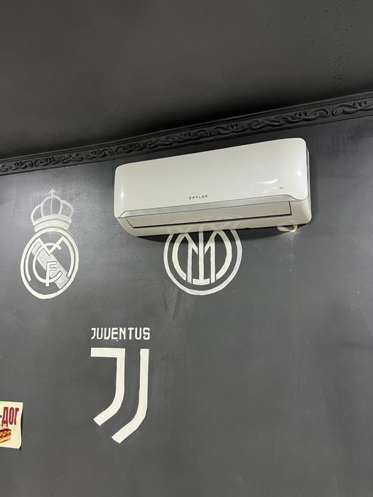 Tayor biznes sotiladi bilyard xona