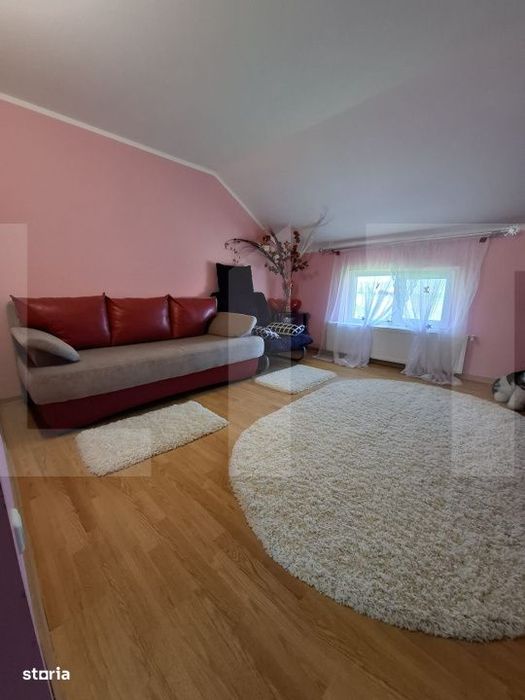 Vila spatioasa  – 300 mp utili, teren 4600 mp, DN in Brehuiesti