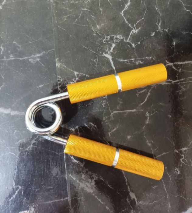 Эспандер кистевой