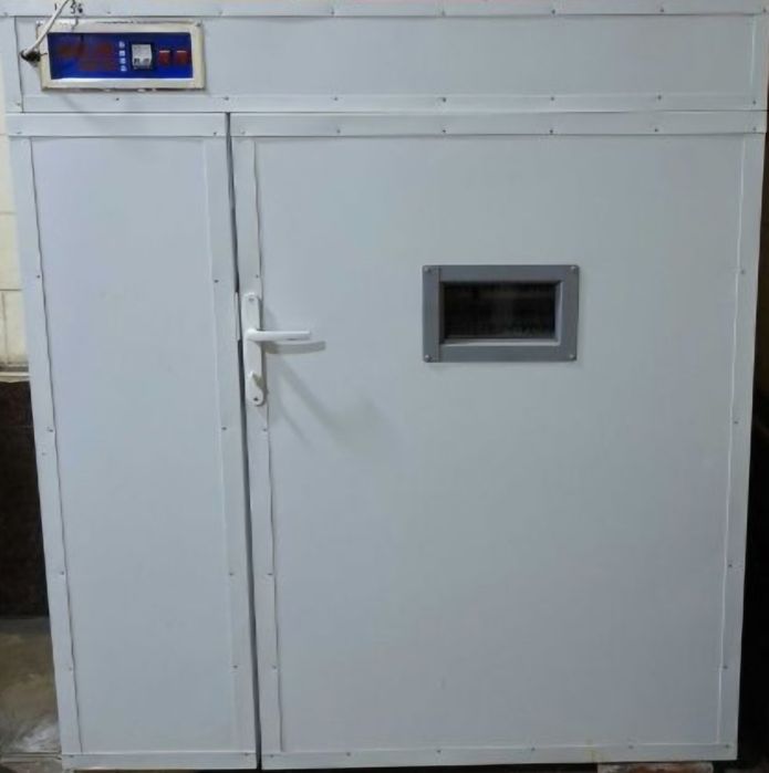 инкубатор сотилади