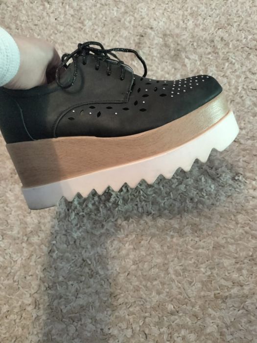 Обувь продам или обменяю