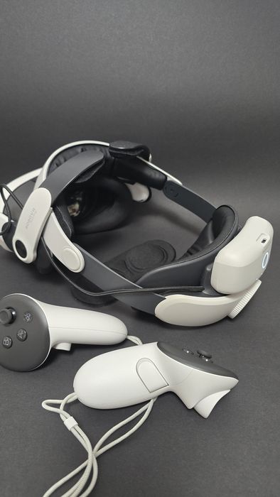 Casca Meta Quest 3 cu strap Bobovr m3 pro