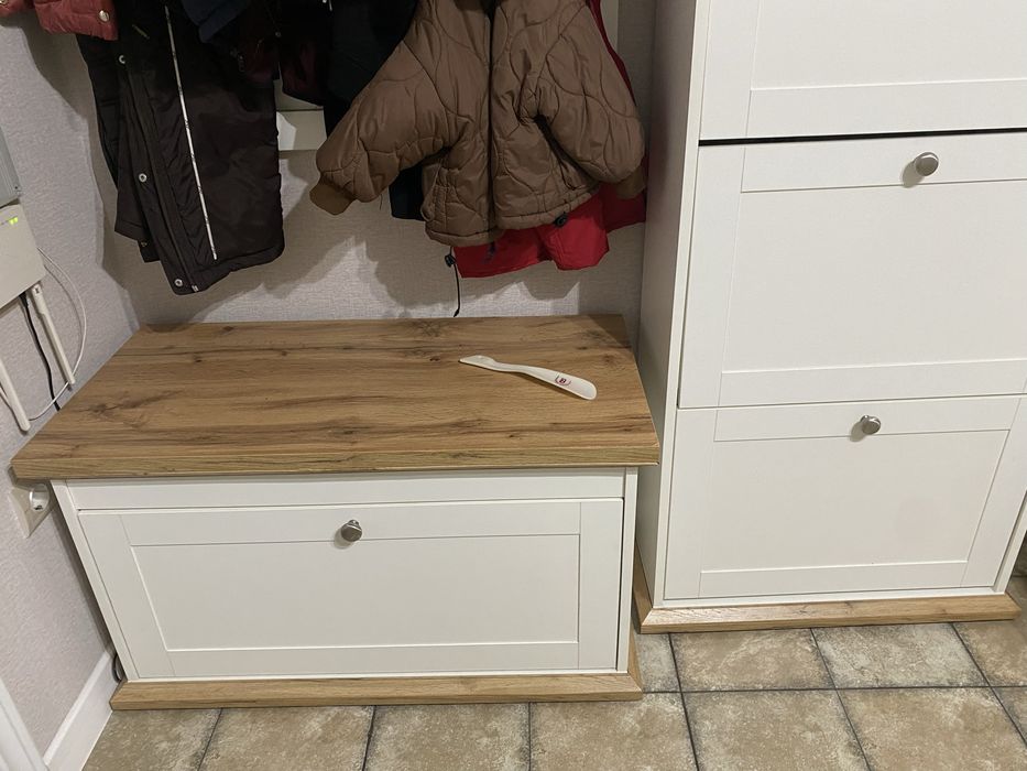 Продам мебель прихожи