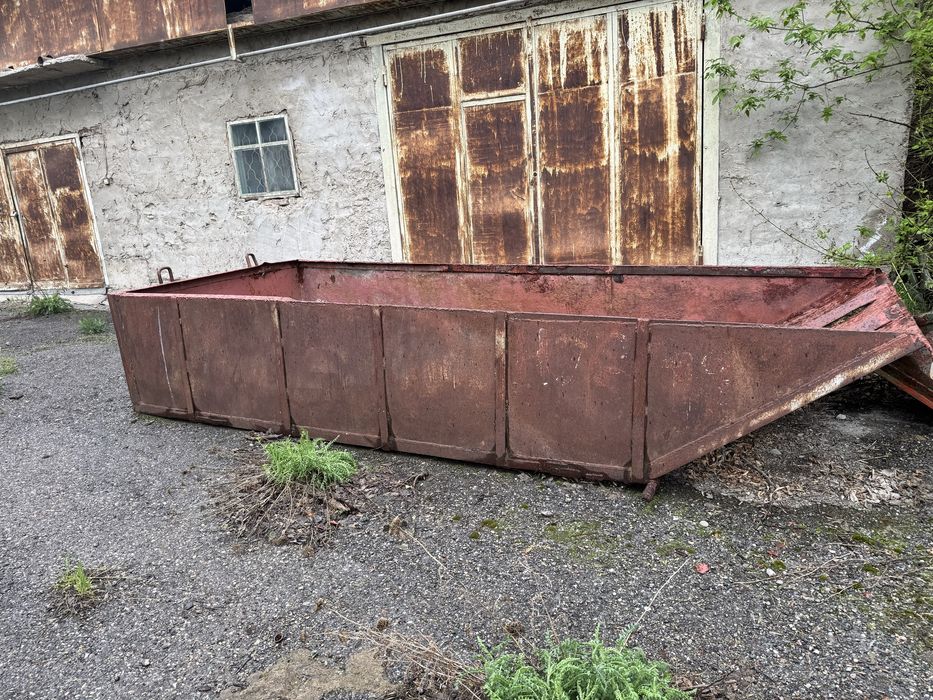 Бадьи, корыта, тара, емкости — в наличии