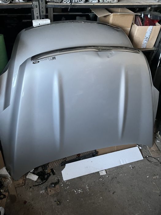 Capota ford kuga an 2008-2010 cu defect(vezi poze)