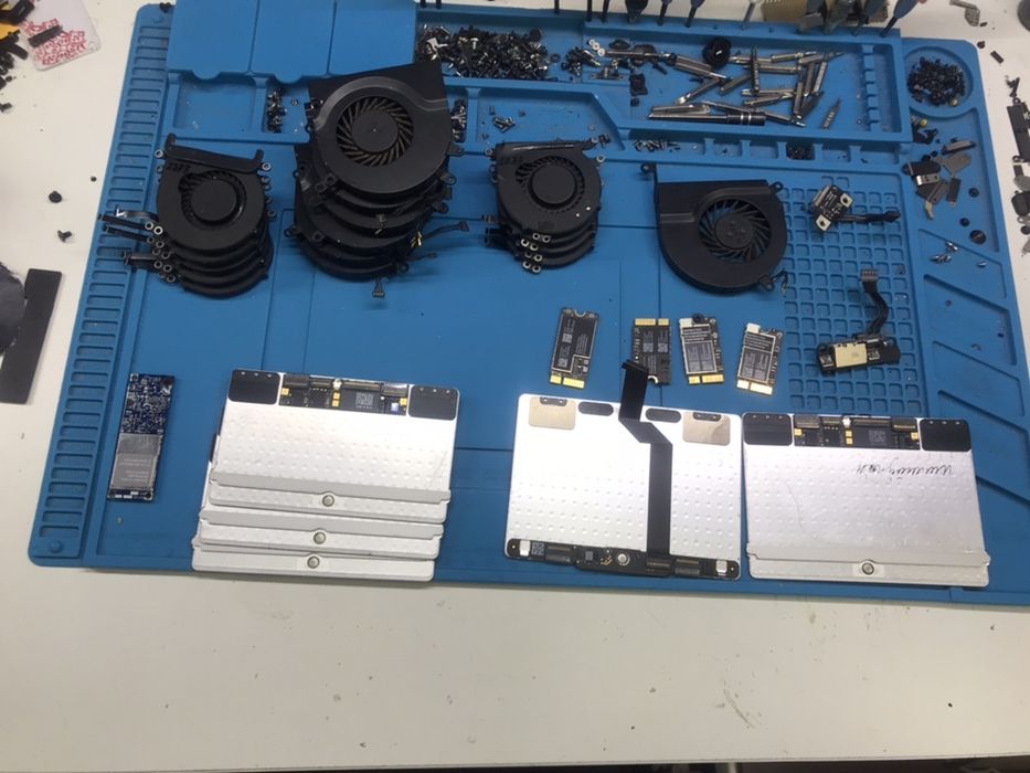 Macbook запчасти для Макбук
