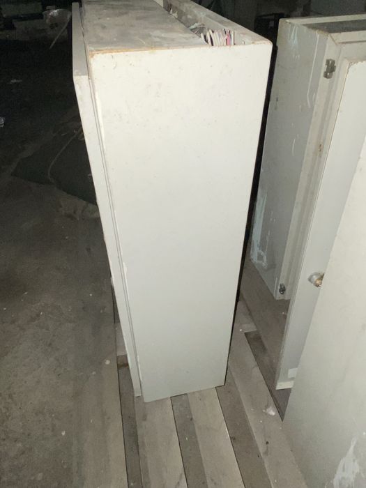 Щит металический, ящик,