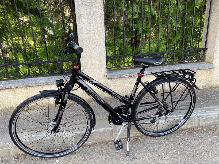 Bicicleta De Dama Pegasus Solero SL 28” ( Frane Hidraulice Magura ) Shimano Deore
