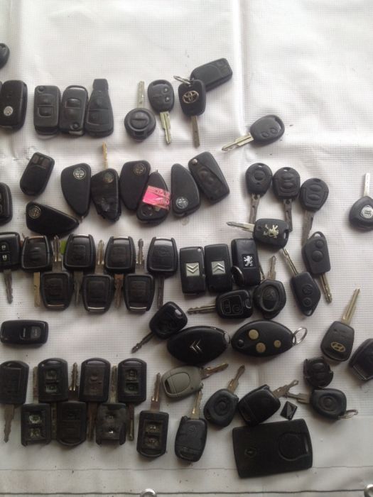 ключ,ключове за пежо,нисан,опел,тойота,форд,алфа ,смарт,мерцедес