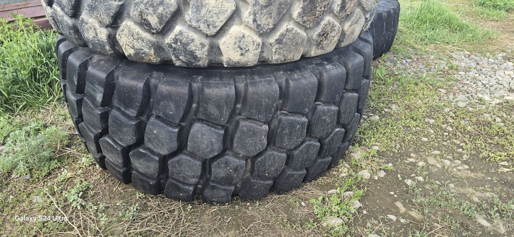 Продам шины бу размер 29.5 на 25