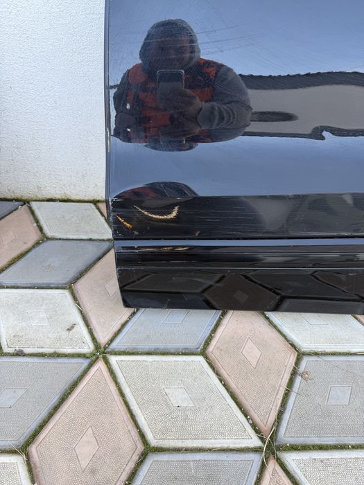 Usa stanga spate Audi Q8