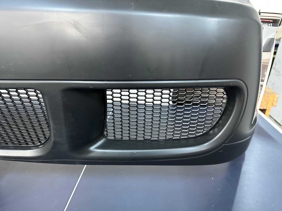 Bara Fata VW Golf 4 R32 Look Completa