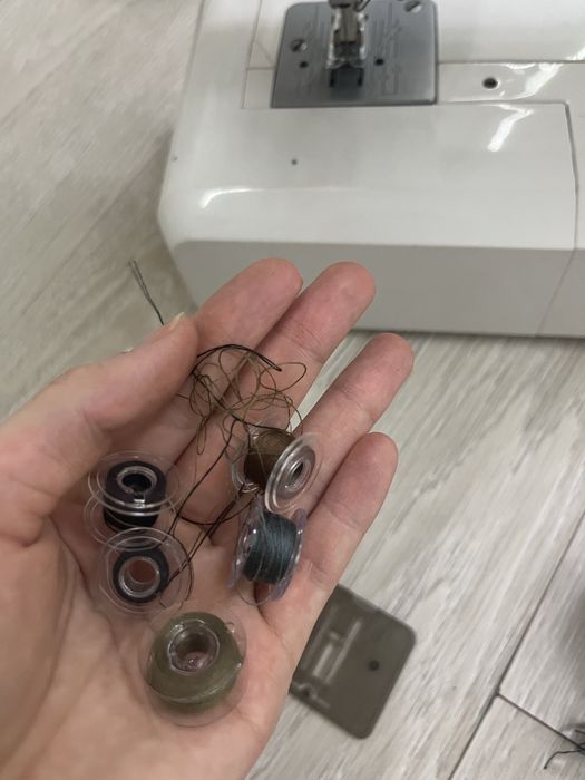 Продам швейную машинку от Janome