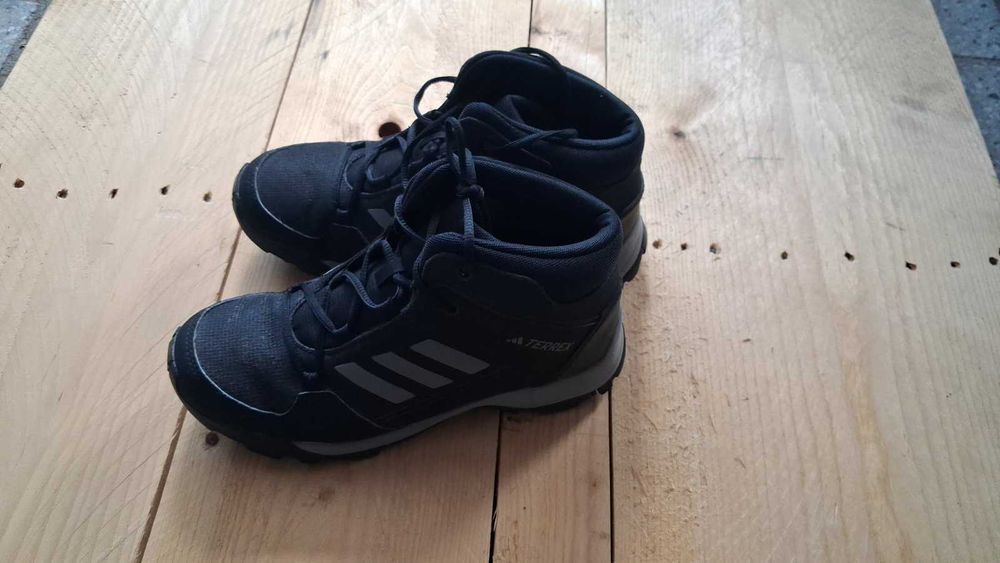 Детски боти маратонки Adidas Terrex