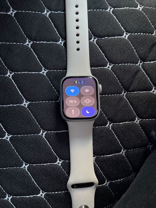 Apple watch 8 series