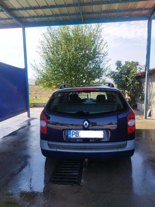 Рено Лагуна 2 на части