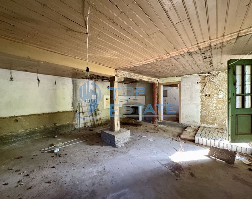 Продава се Къща в с. Янтра, Област Велико Търново - 100 кв.м за 250 €/кв.м - Снимка #1