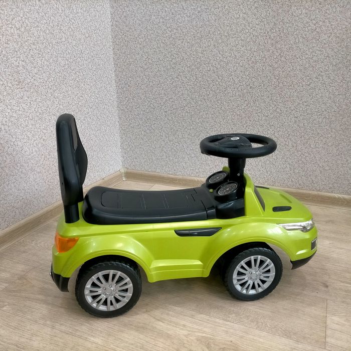 Продам детскую машинку