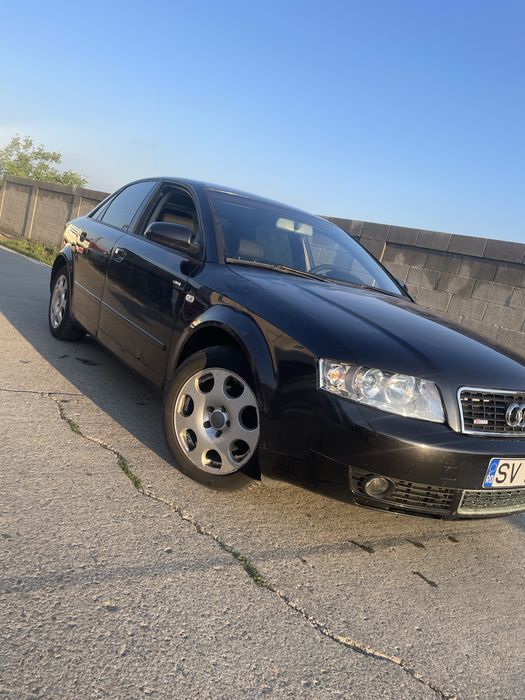 AUDI A4 2004 — imagine 2