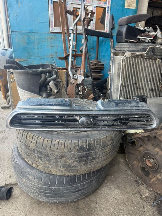 Решетка субару subaru b3