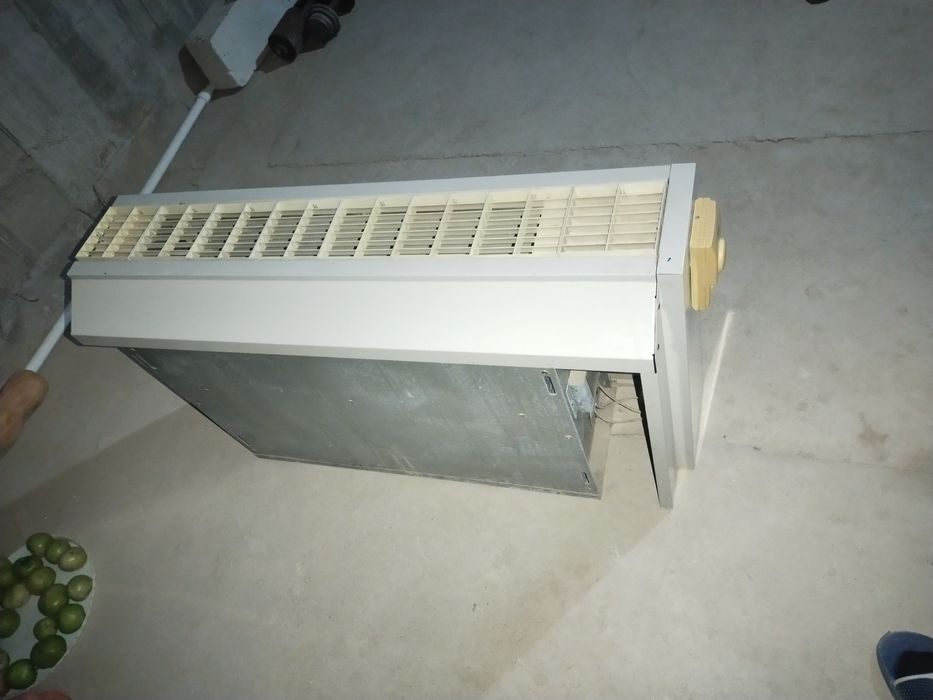 York  Напольный Фанкойл