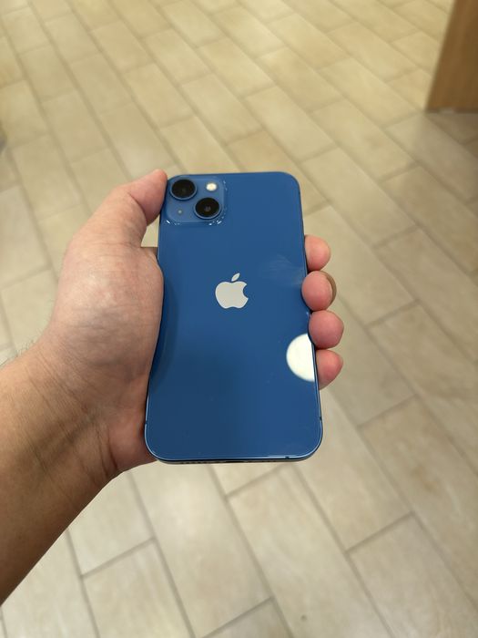 iPhone 13 128GB Blue