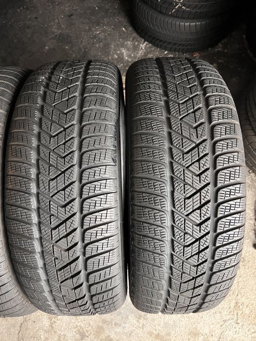4 anvelope iarna 235/65/18 , Pirelli , 6.5 mm