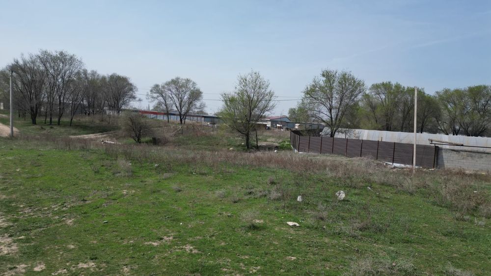 Участок под промбазу в пригороде