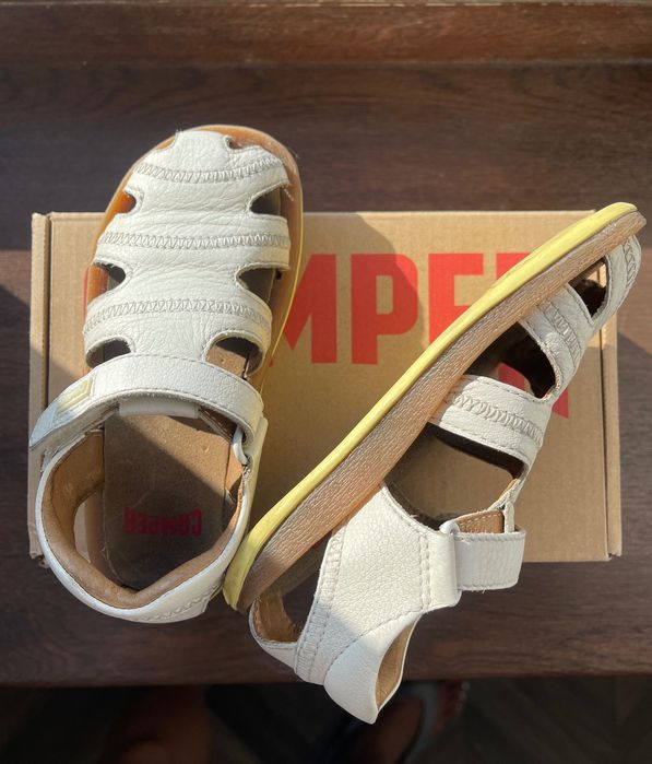 Детские кожаные сандалии