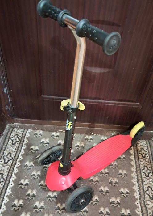 Тротинетка, триколка