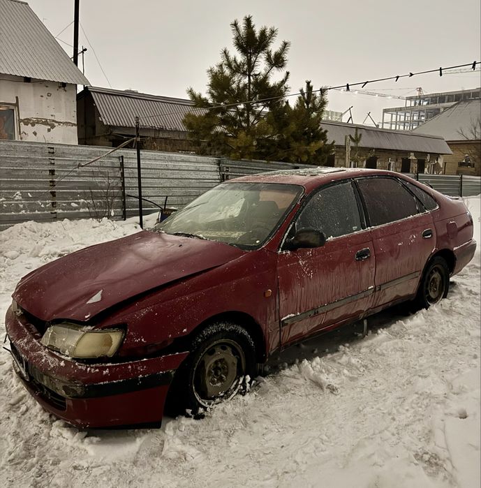 Продам Тайота Карину Е