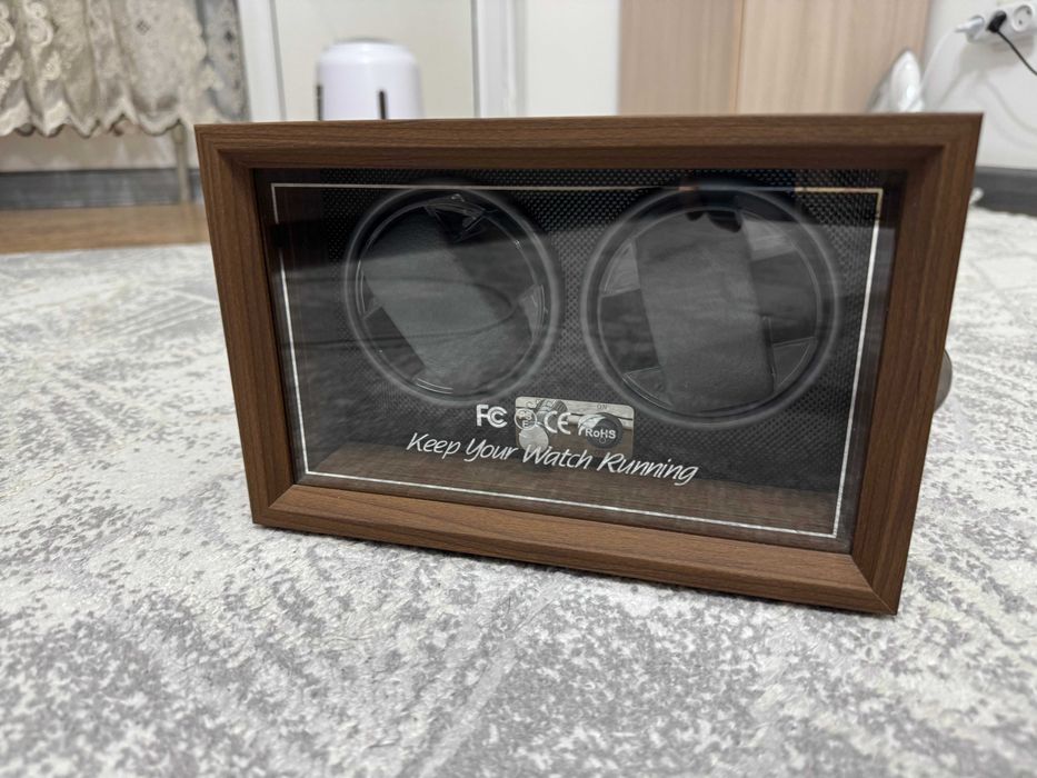 Продам виндер для часов в отличном состоянии